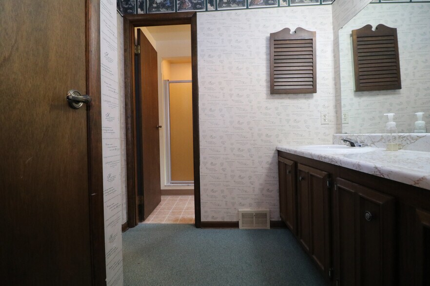 More Photos Of 4350 Old William Penn Hwy, Murrysville Office Residential For Sale