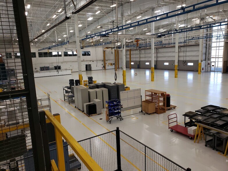 More Photos Of 110 Stewart Huston Dr, Coatesville Warehouse For Lease