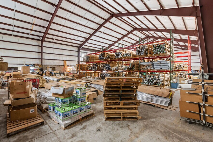 More Photos Of 585 Commonwealth Blvd, Port Orange Manufacturing For Sale
