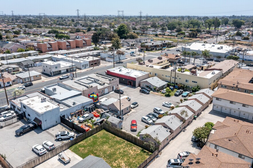 More Photos Of 17819-17827 Clark Ave, Bellflower Storefront Retail Residential For Sale