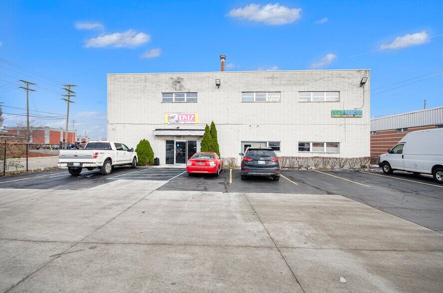More Photos Of 25315 Kean St, Dearborn Industrial For Lease