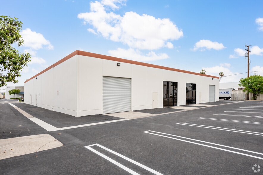 More Photos Of 1824 Kaiser Ave, Irvine Light Manufacturing For Lease