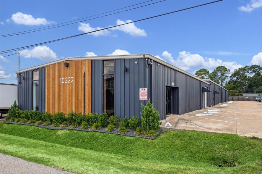 More Photos Of 10226 Georgibelle Dr, Houston Unknown For Lease