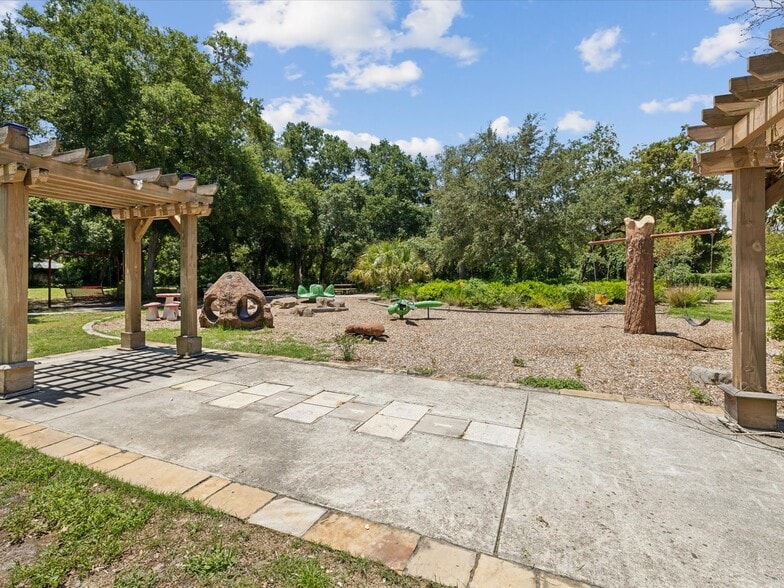 More Photos Of 1055 Philippe Pky, Safety Harbor Assisted Living For Sale