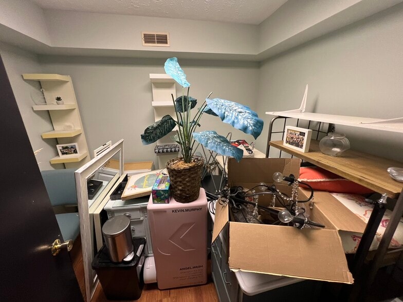 More Photos Of 8433 Cleveland Ave NW, Canton General Retail For Sale