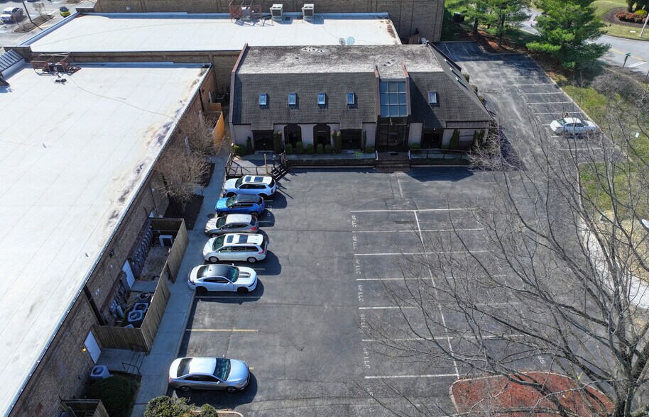 More Photos Of 1630 Braeburn Dr, Salem Office For Sale