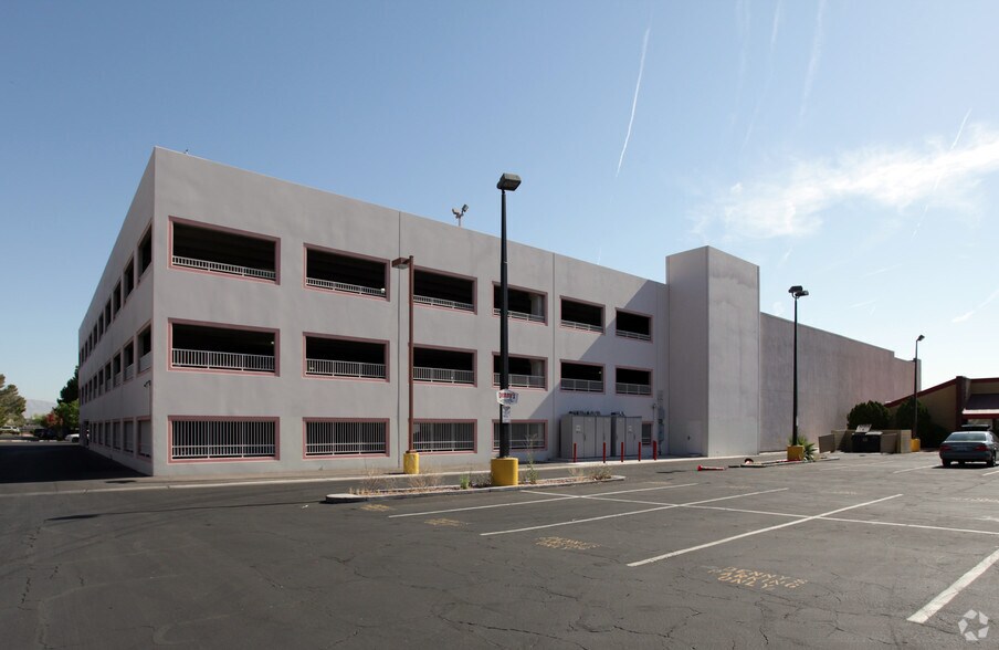 More Photos Of 3061 S Maryland Pky, Las Vegas Medical For Lease