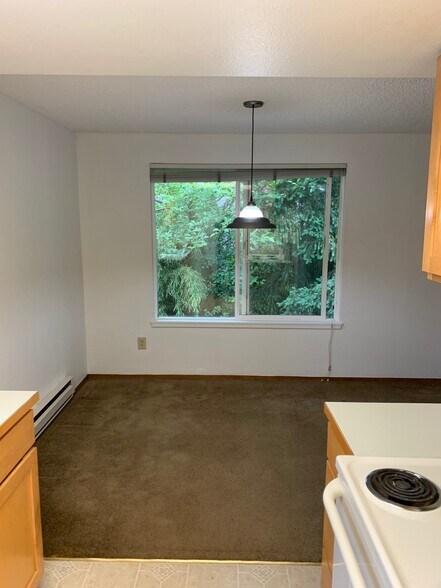 More Photos Of 19837 25th Ave NE, Shoreline Apartments For Sale