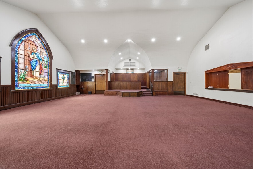 More Photos Of 1101 W Florence Ave, Los Angeles Religious Facility For Sale