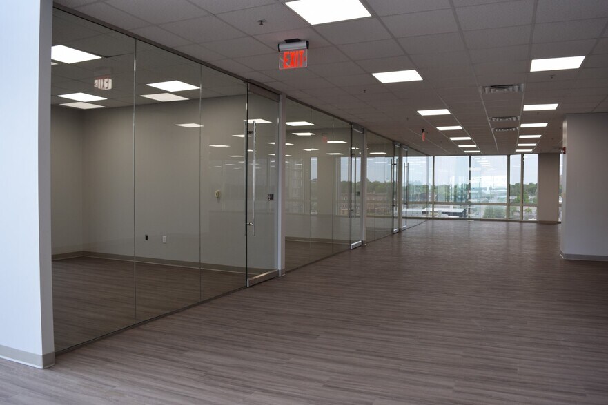 More Photos Of 401 W Capitol Ave, Little Rock Medical For Lease
