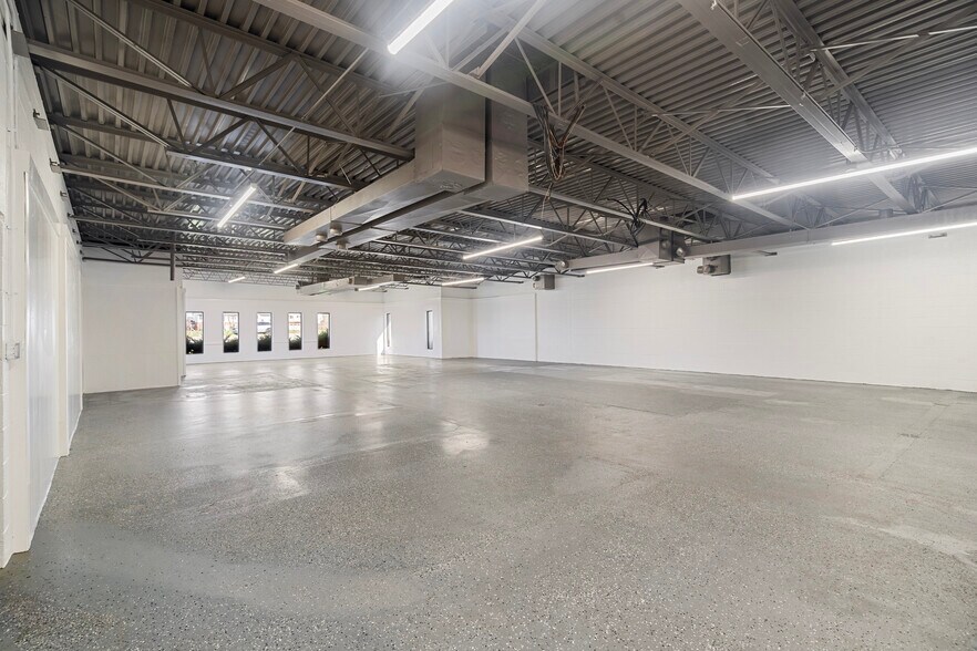 More Photos Of 6363 Lincoln Hwy, Matteson Office For Sale