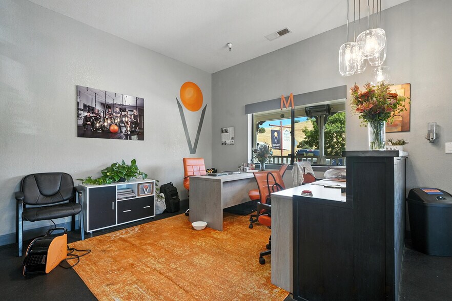 More Photos Of 380 Spanish St, Sutter Creek Office For Sale