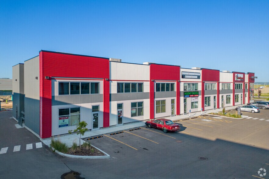 More Photos Of 10960 42 St NE, Calgary Storefront For Sale