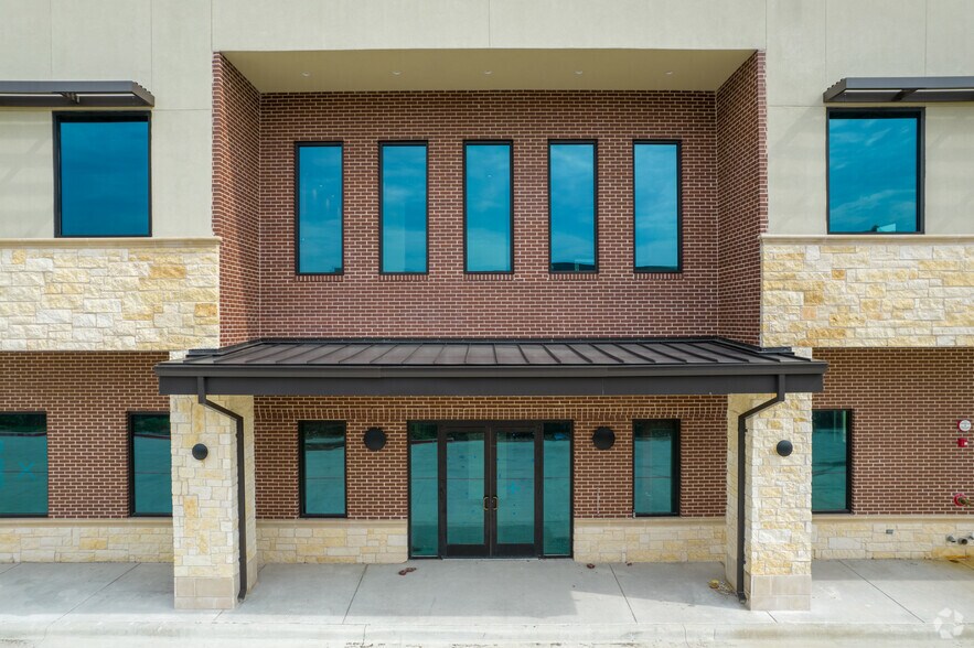 More Photos Of 6475 Preston Rd, Frisco Office Residential For Sale