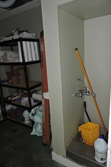 More Photos Of 6722 State Route 31, Cicero Golf Course Driving Range For Sale