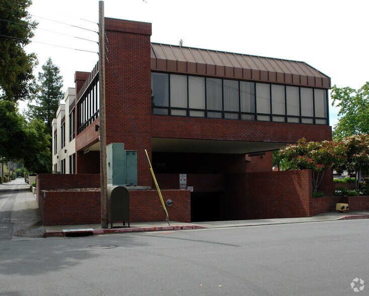 More Photos Of 419 S San Antonio Rd, Los Altos Medical For Lease