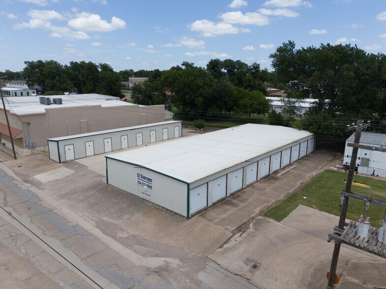 More Photos Of 217 Winter St, Marlin Industrial For Sale