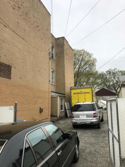 More Photos Of 238-240 Sand Ln, Staten Island General Retail For Sale
