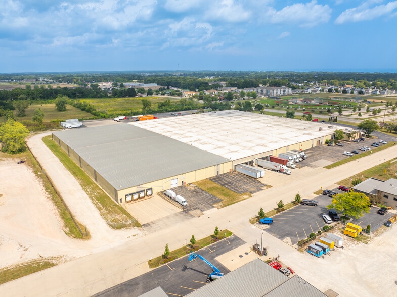 More Photos Of 4200 39th Ave, Kenosha Warehouse For Sale