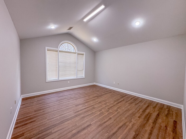 More Photos Of 1815 Satellite Blvd, Duluth Office For Lease