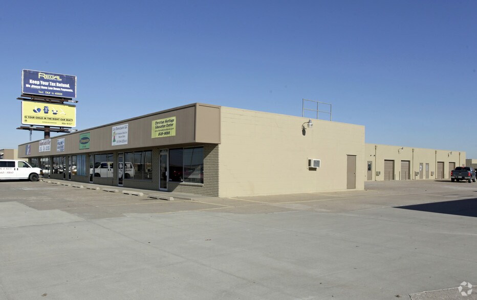Primary Photo Of 5515 S Mingo Rd, Tulsa Unknown For Lease