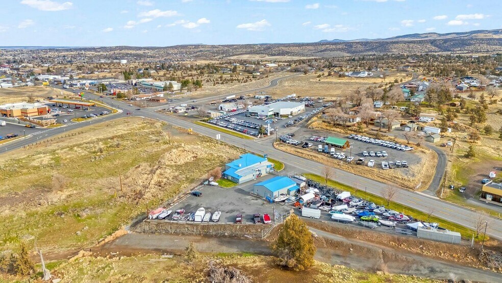 More Photos Of 1810 SW Highway 97, Madras Auto Dealership For Sale