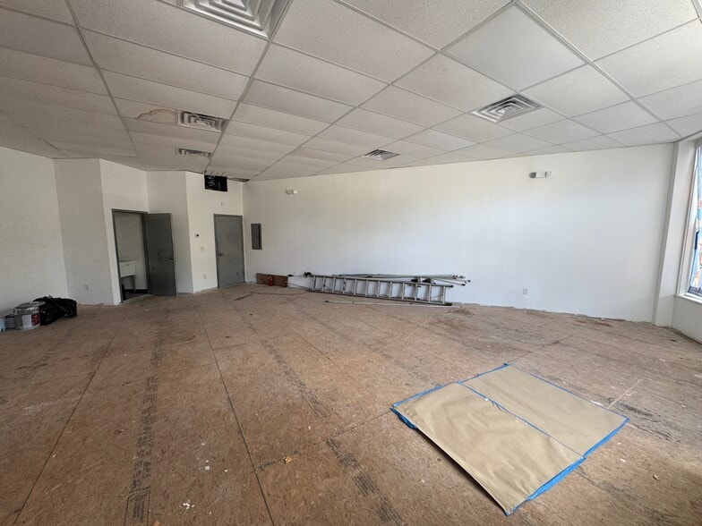 More Photos Of 1035 New Brunswick Ave, Rahway Storefront For Lease