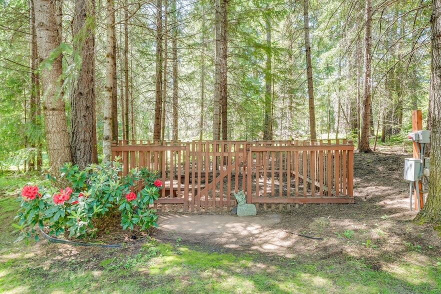 More Photos Of 2291 Highway 141, Trout Lake Hotel For Sale