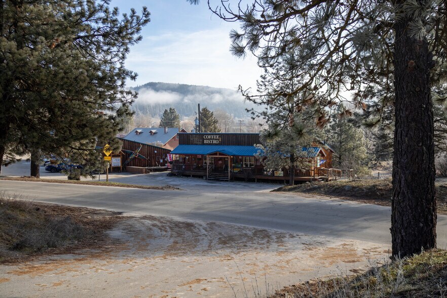 More Photos Of 609 S Middlefork Rd, Garden Valley Office For Sale