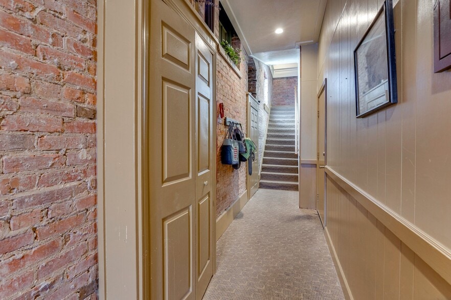 More Photos Of 87 Tennessee St, Murphy Storefront Retail Residential For Sale