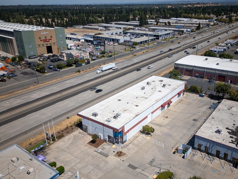 More Photos Of 11351 Folsom Blvd, Rancho Cordova Warehouse For Lease
