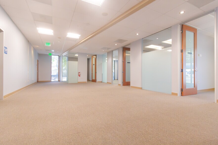 More Photos Of 800 N 1st St, San Jose Office For Lease