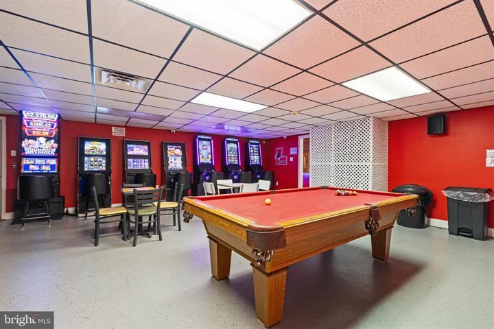 More Photos Of 140 S Market St, Elysburg Office For Sale