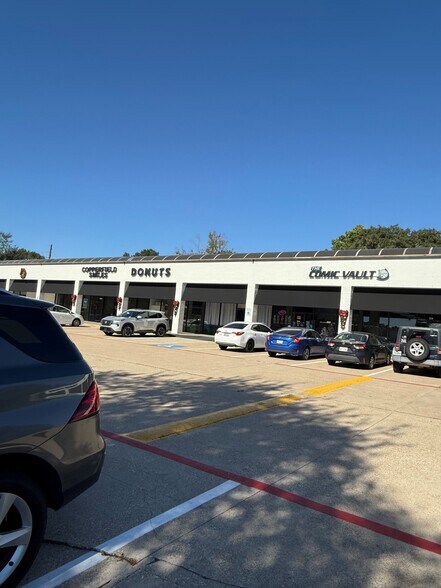 More Photos Of 15204-15226 West Rd, Houston General Retail For Lease