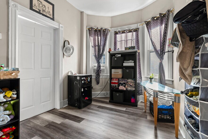 More Photos Of 1023-1029 Van Duzer St, Staten Island Apartments For Sale