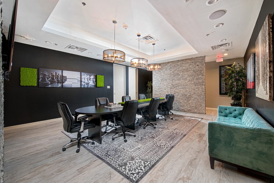 More Photos Of 4821 Lj Pkwy, Sugar Land Storefront For Lease