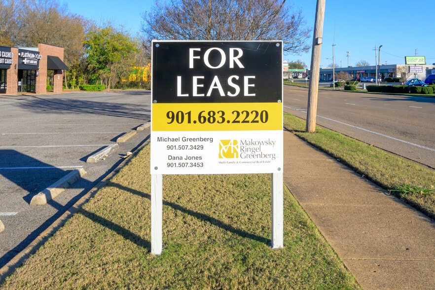 More Photos Of 5798-5822 Winchester Rd, Memphis Unknown For Lease