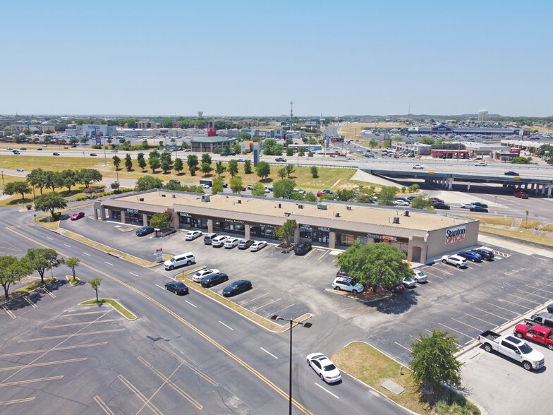 Primary Photo Of 1801 E Central Texas Expy, Killeen Freestanding For Lease