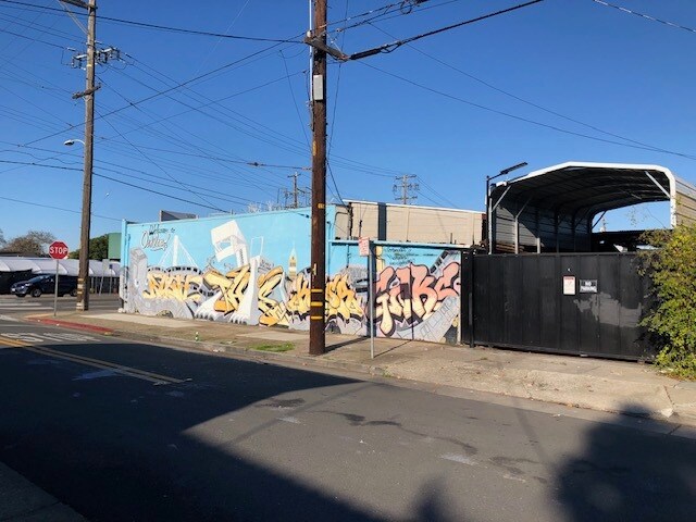 More Photos Of 10828 Bancroft Ave, Oakland Storefront Retail Office For Sale