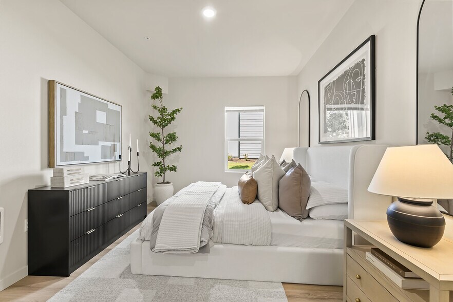 More Photos Of 7011 NE 126th St, Vancouver Apartments For Sale