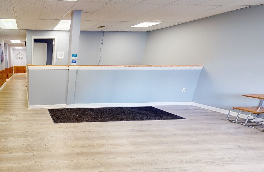 Primary Photo Of 333 Lincoln Street Ext, Grafton Medical For Lease