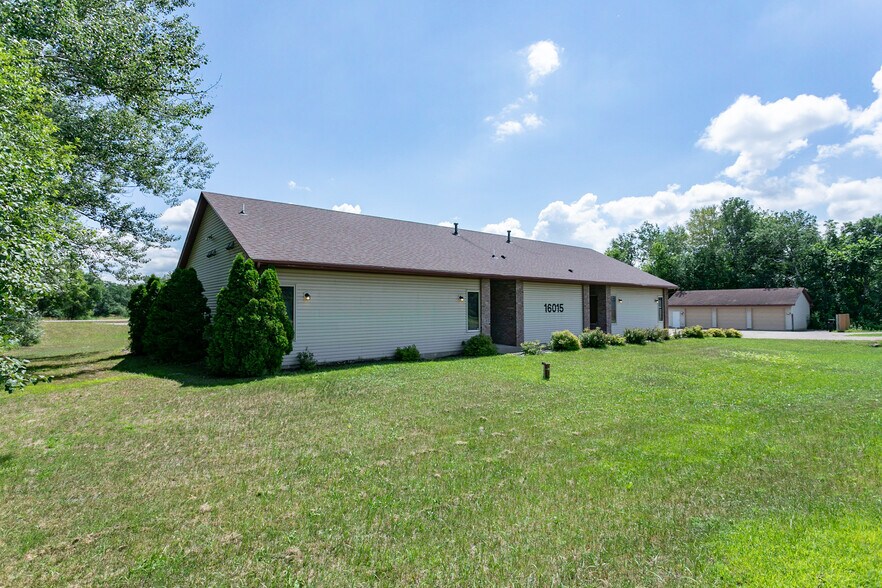 More Photos Of 16015 NE Central Ave, Ham Lake Office For Sale