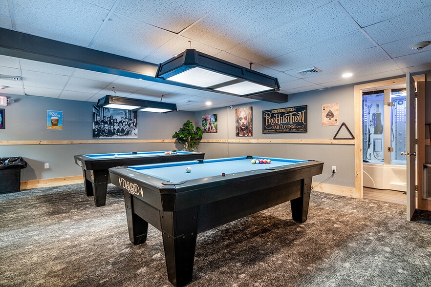 More Photos Of 245 Washington St, West Warwick Bar For Sale