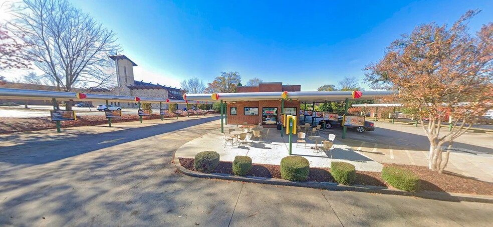 Primary Photo Of 299 Grayson Hwy, Lawrenceville Fast Food For Lease