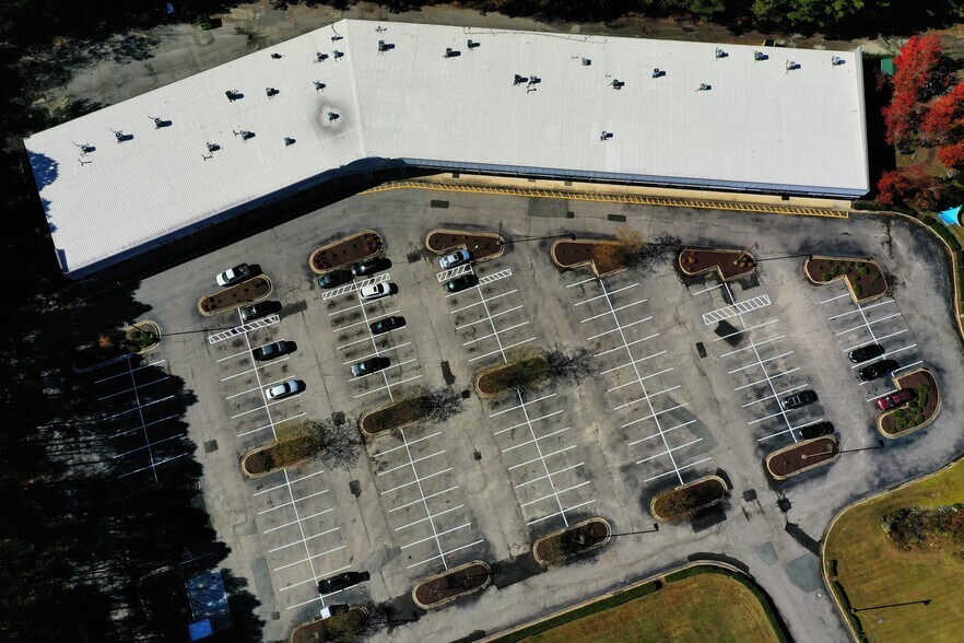 More Photos Of 1020 S Miami Blvd, Durham Freestanding For Sale