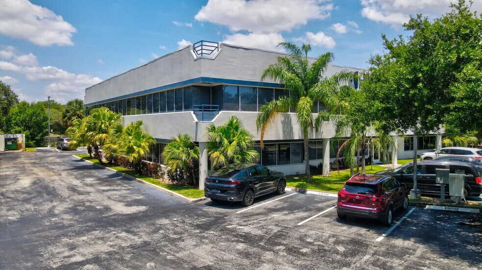 More Photos Of 1720 E Tiffany Dr, West Palm Beach Office For Lease