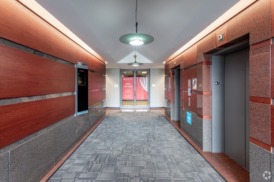 More Photos Of 6700 Antioch Rd, Overland Park Office For Lease