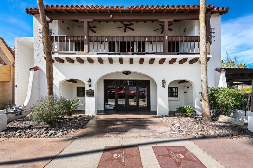 More Photos Of 369 N Palm Canyon Dr, Palm Springs Restaurant For Sale