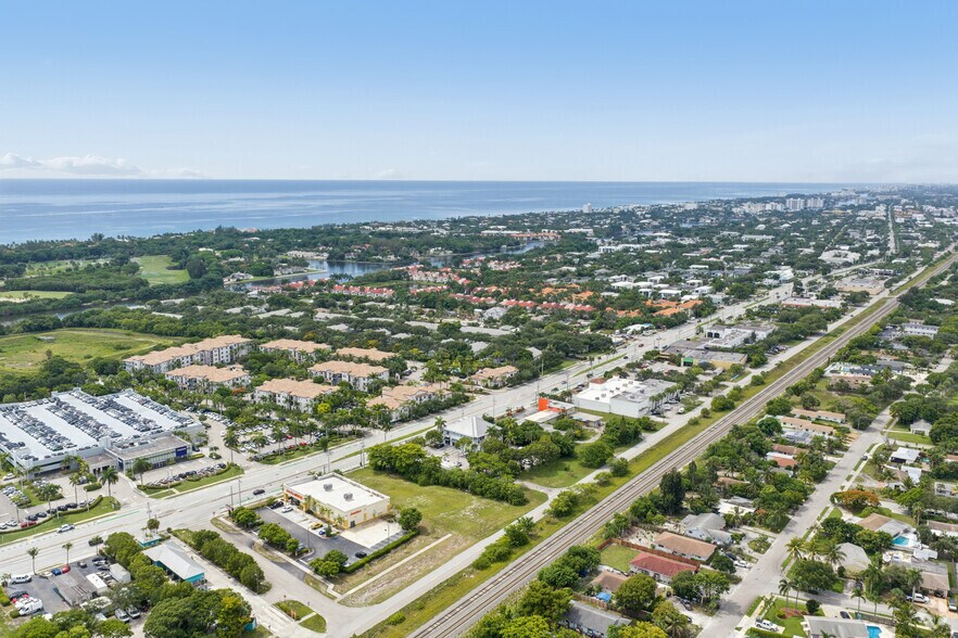 More Photos Of , Delray Beach General Retail For Sale