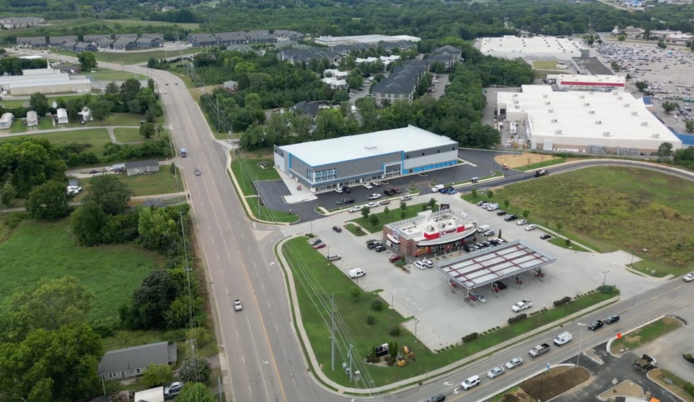 More Photos Of 1136 Middlesettlements Dr, Alcoa General Retail For Lease